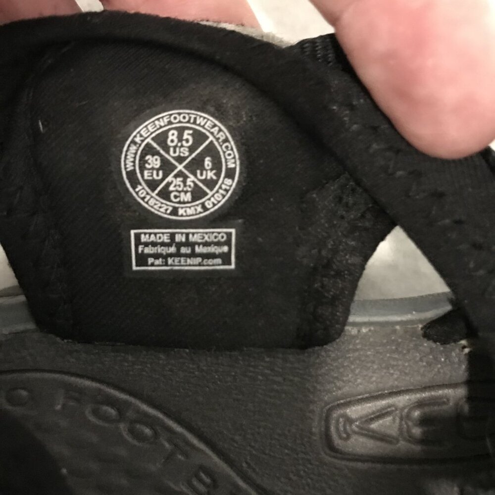 Keen Whisper Women's 8.5/39 Sandal Black Sport Sandals - Picture 7 of 8